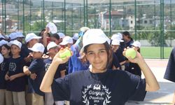 Haydi Tenise projesi deprem bölgesinde eş zamanlı başladı