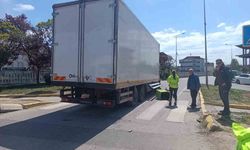 Kamyon ile çarpışan motosikletin sürücüsü yaralandı