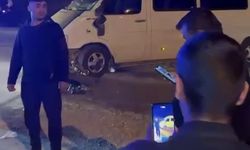 Minibüs ile motosiklet çarpıştı: 1 yaralı