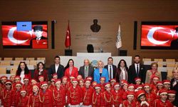 Miniklerin 23 Nisan coşkusu