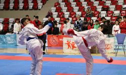 Muş’ta karate grup birinciliği müsabakaları başladı