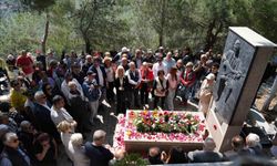 Türk Halk Müziği Sanatçısı Ali Ekber Çiçek ölümünün 19. yılında anıldı
