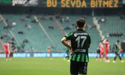 İki komşu plakalarını yedi!