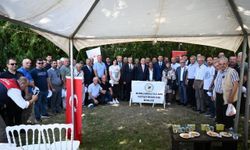 Kırklareli'nde 75 üreticiye 150 ana arı teslim edildi