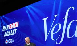 Cumhurbaşkanı Erdoğan: "İran’ın egemenliğine ve bölgemizin güvenliğine yönelik saldırıları kimden gelirse gelsin, asla tasvip etmiyor, tepkimizi de açıkça ortaya koyuyoruz"