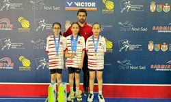 Kayserili Badmintoncular Sırbistan’da madalyaları topladı
