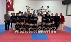 Hendek’te terfi coşkusu
