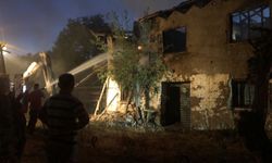 Bilecik'te metruk binada çıkan yangın söndürüldü