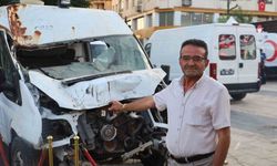 15 Temmuz darbe girişiminde hasar gören minibüs Sivas’ta sergileniyor