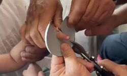 Batman’da çocuğun eline sıkışan cisim itfaiye tarafından çıkarıldı
