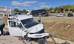 Bingöl’de trafik kazası: 3 yaralı