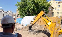 Doğalgaz borusu delindi, vatandaşlar büyük korku yaşadı