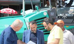 Elazığ Belediye Başkanı Şerifoğulları yol yenileme çalışmalarını yerinde inceledi