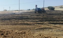 Isparta’da 30 dönümlük tarla yanarak kül oldu