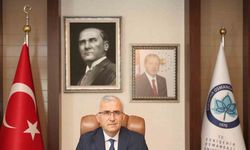 Rektör Çolak: "15 Temmuz, milletimizin demokrasiye sahip çıkışının destanıdır"