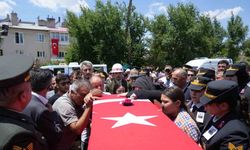 Şehit Uzman Çavuş Enver Yaman son yolculuğuna uğurlandı