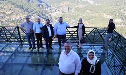 Sıcaktan bunalan Adanalılar Feke ilçesine akın etti