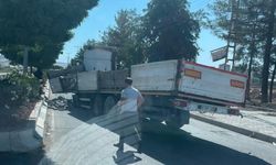 Tırın dorsesi araçtan ayrıldı, facia kıl payı atlatıldı