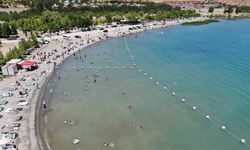 Yüzerken kalp krizi geçiren şahıs hayatını kaybetti