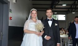 Lise Arkadaşları Evlendi