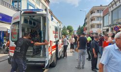 Sakarya'da kamyonetin çarptığı yaya yaralandı