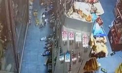 6.1’lik deprem marketi darmadağın etti