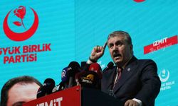 BBP lideri Destici: "İslam İşbirliği Teşkilatı yardımlarla harekete geçmeli, İsrail askeri müdahale ederse karşılık verilmeli"