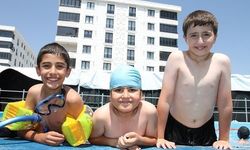Gençlerin tatil adresi Yakutiye portatif yüzme havuzu