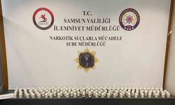 Samsun’da kamyonette 16 bin 800 sentetik ecza ele geçirildi