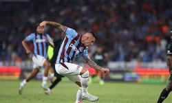 Trendyol Süper Lig: Trabzonspor: 0 - Kocaelispor: 0 (İlk yarı)