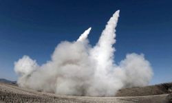 Kuzey Kore büyük kalibreli çoklu roketatar sistemini test etti