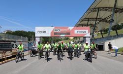 Dünya Bisiklet Günü’nde sağlıklı yaşam için pedal çevirdiler
