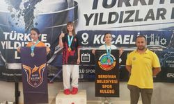 Serdivanlı Karatecilerden Darıca’da Madalya Yağmuru