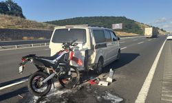 GÜNCELLEME - Kuzey Marmara Otoyolu'nda minibüse çarpan motosikletin sürücüsü öldü