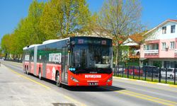 Sakarya'da metrobüsler 1 yılda 3 milyon 650 bin yolcu taşıdı