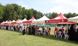 Sakarya'da özel gereksinimli çocuklar şenlikte eğlendi