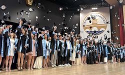 Trakya Üniversitesi Sağlık Hizmetleri Meslek Yüksekokulunda 790 öğrenci mezun oldu