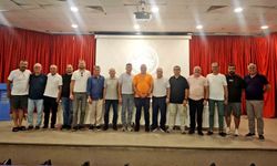 Çeşme Belediyespor'da Mehmet Sarısaç yeniden başkan seçildi