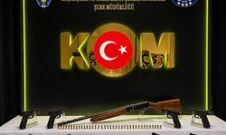 Denizli'de silah kaçakçılığı operasyonunda 3 kişi tutuklandı