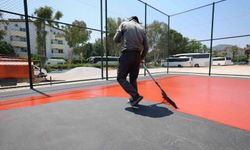 Marmaris'te beş mahalleye spor yatırımı