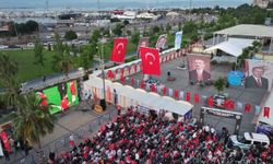 Milli maç heyecanı Pendik Sahili'nde doyasıya yaşandı