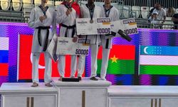 Milli taekwondoculardan 1 altın, bir bronz