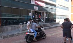 YKS'ye saniyeler kala yetişti: Güvenlik görevlisi motosikletiyle sınava ulaştırdı