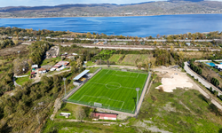 Kurtköy’e FIFA standartlarında futbol sahası inşa edilecek
