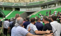 Sakaryaspor'un Kaderini Valilik Belirleyecek: Seçim Ertelendi
