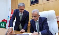 Bakan Uraloğlu Büyükşehir’e müjdeyle geldi: “Doğu Çevre Yolu bu yıl başlıyor”