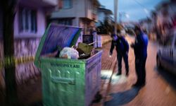 Akyazı'da İnsanlığın Bittiği An! Eşine kızdı, 11 aylık bebeği çöpe attı iddiası