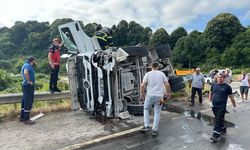 Feci Kaza: SUV ile Çarpışan TIR Şarampole Devrildi!