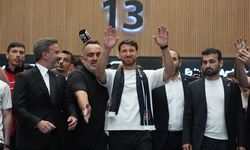 Beşiktaş'ın prensip anlaşmasına vardığı milli futbolcu Salih Özcan, İstanbul'a geldi