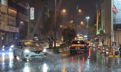 Kırklareli'nde gök gürültülü sağanak etkili oldu